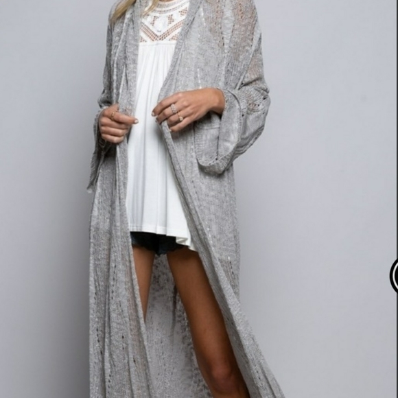 GORGEOUS SILVER CROCHET DUSTER - Picture 8 of 16